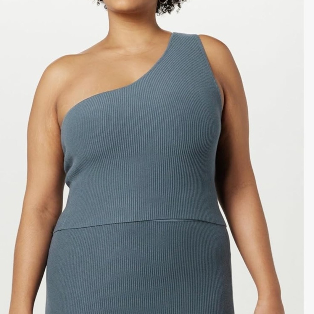 The Drop One Shoulder Ribbed Knit Crop Top Gray Plus Size 4X